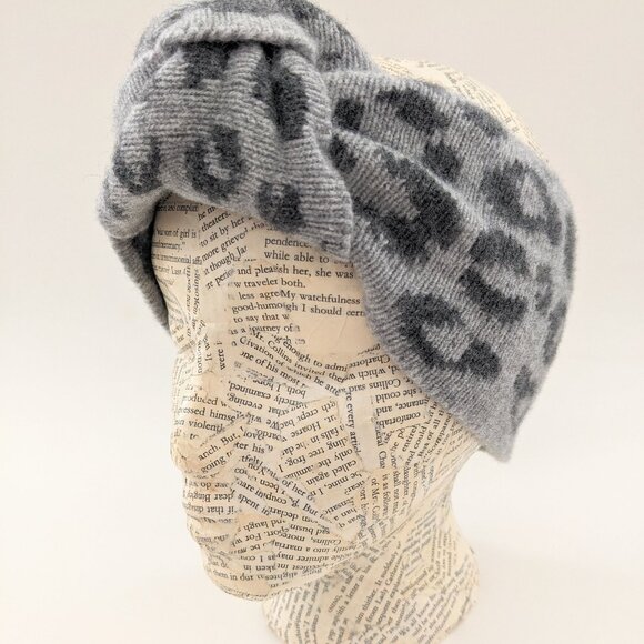 Cashmere Merino Wool Blend Leopard Print Headband - Picture 2 of 3
